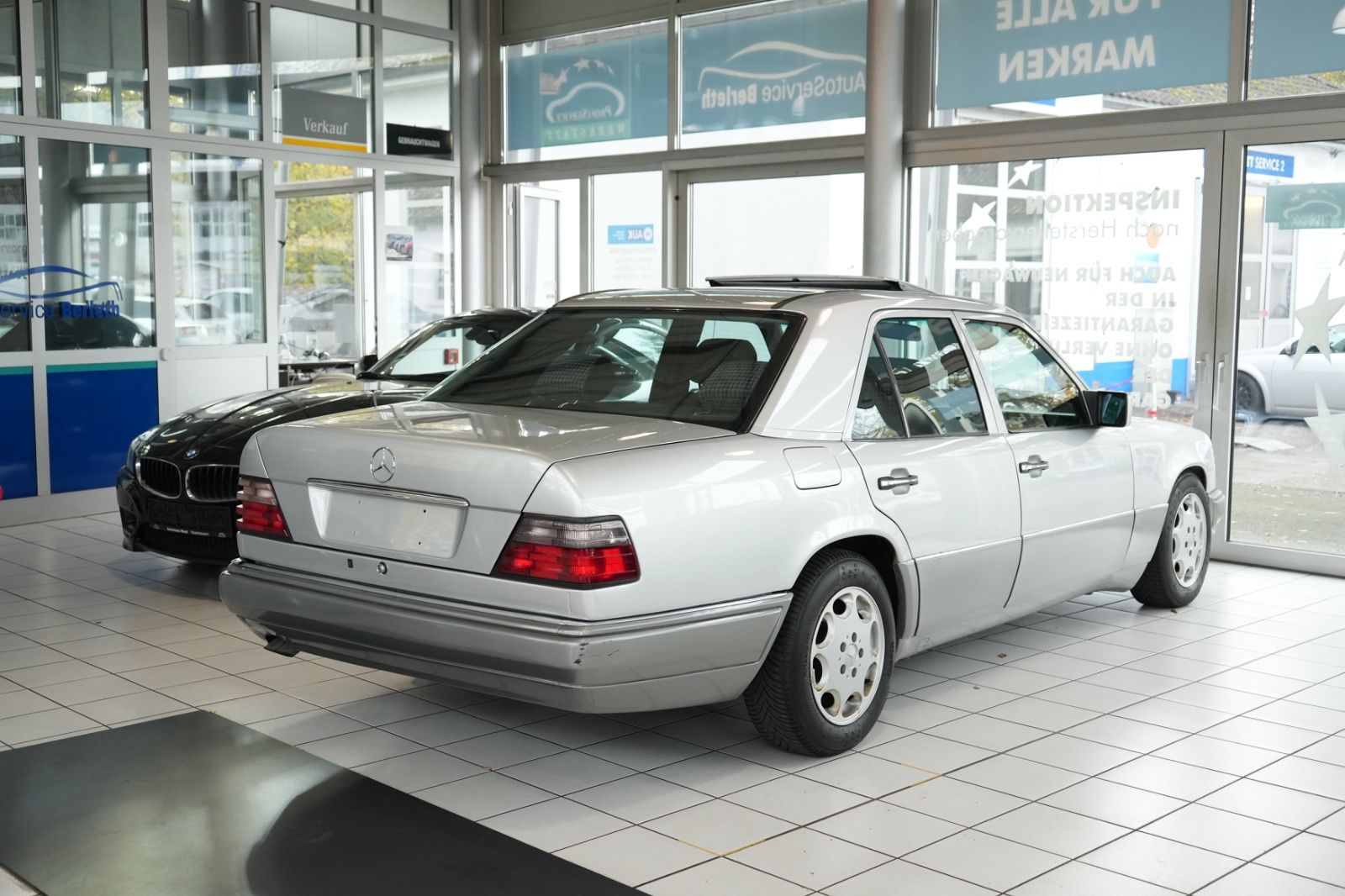 Mercedes-Benz 280 – Bild 4