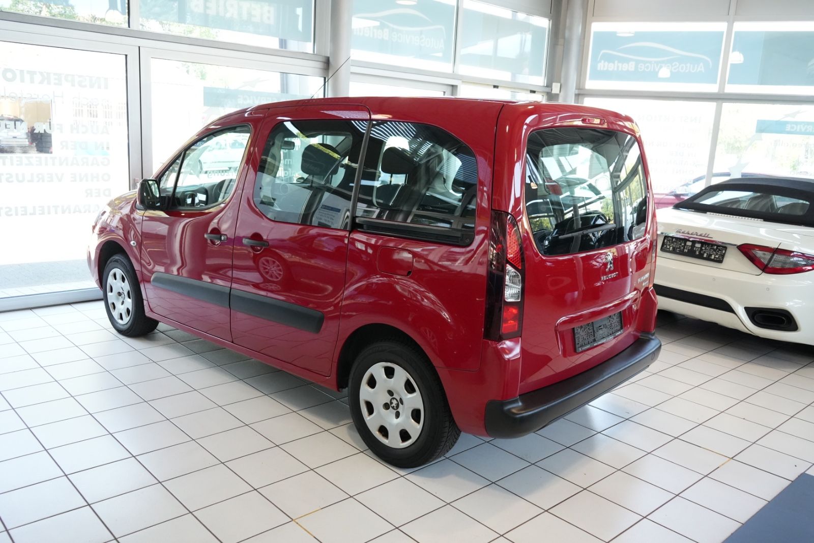 Peugeot Partner – Bild 3