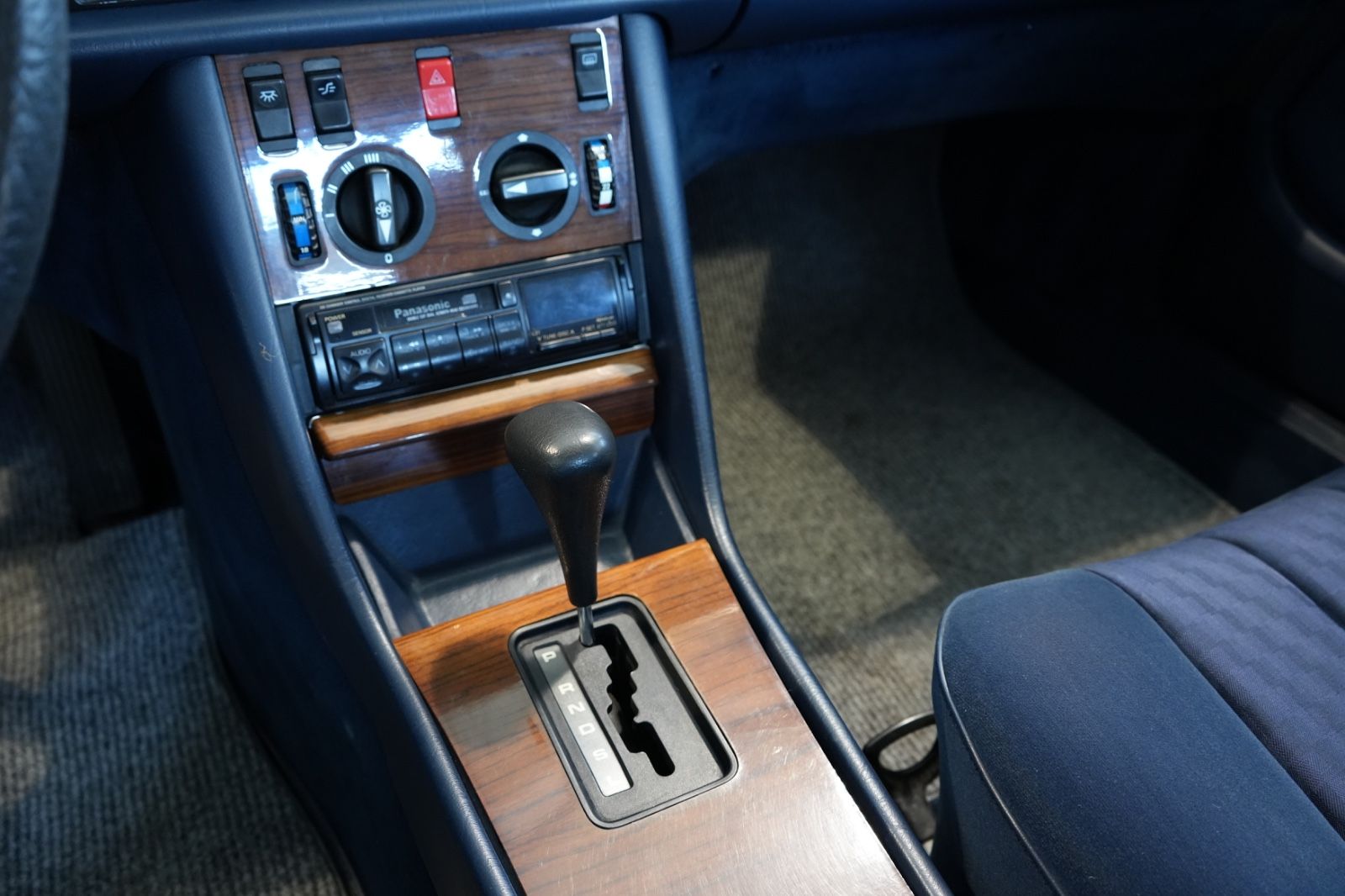Mercedes-Benz 280 – Bild 11