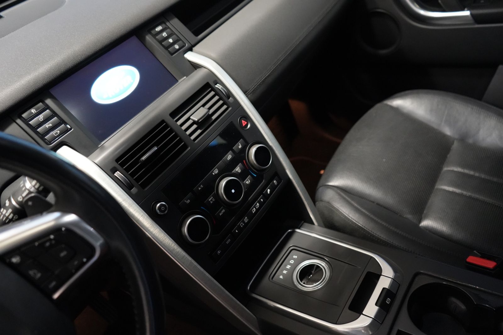 Land Rover Discovery – Bild 9