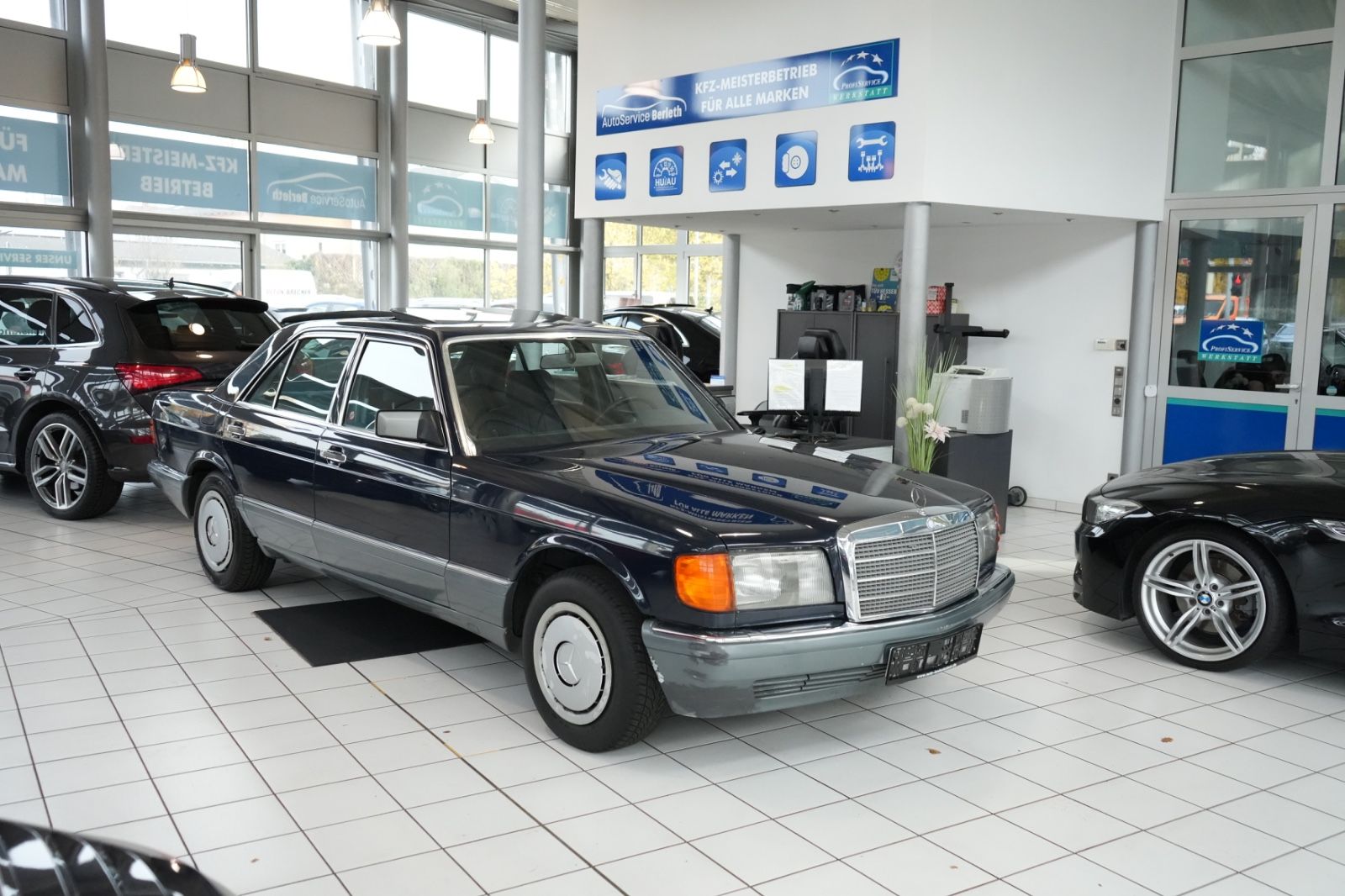 Mercedes-Benz 260 – Bild 1