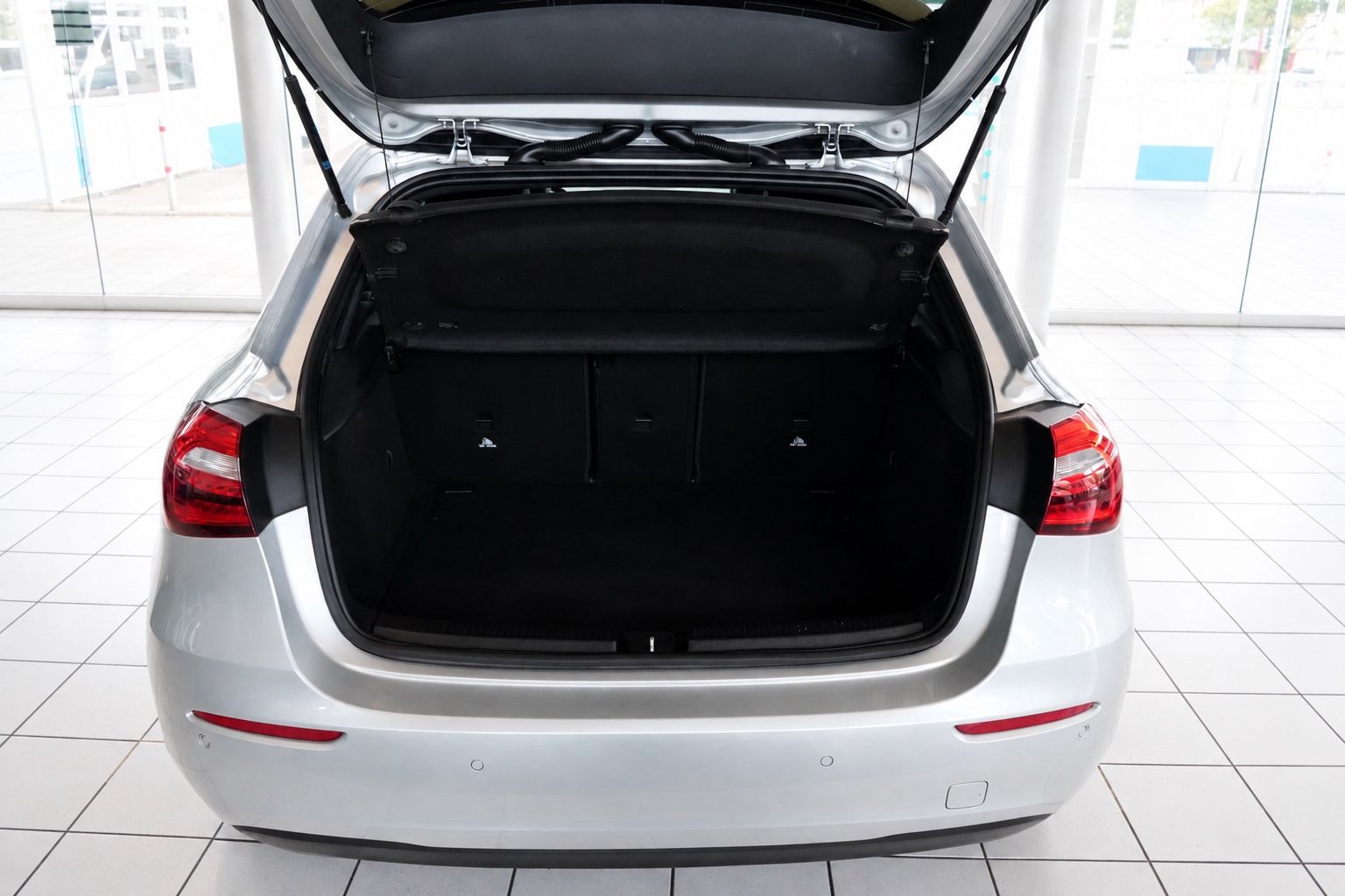 Mercedes-Benz A 180 – Bild 16