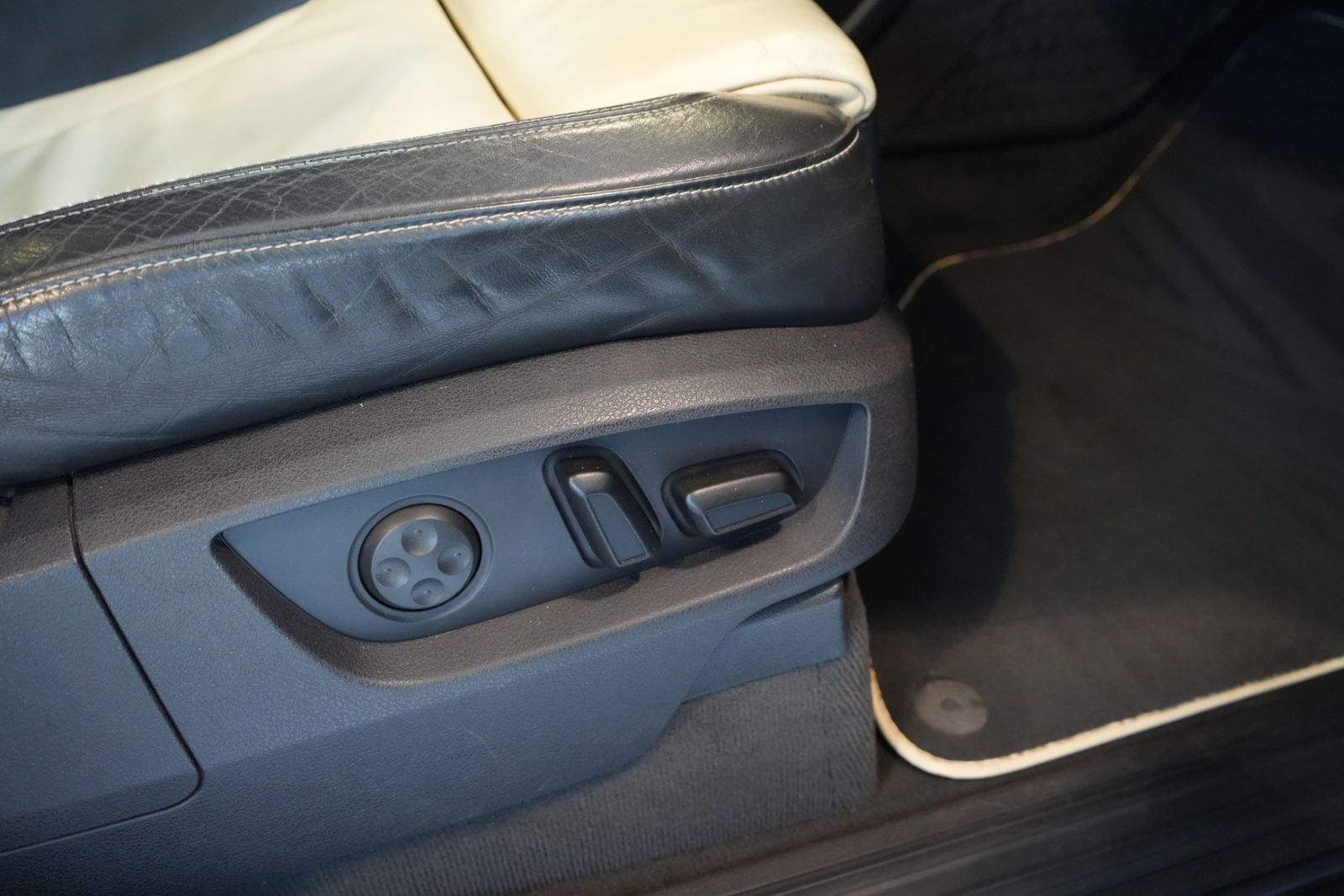 Audi Q7 – Bild 11