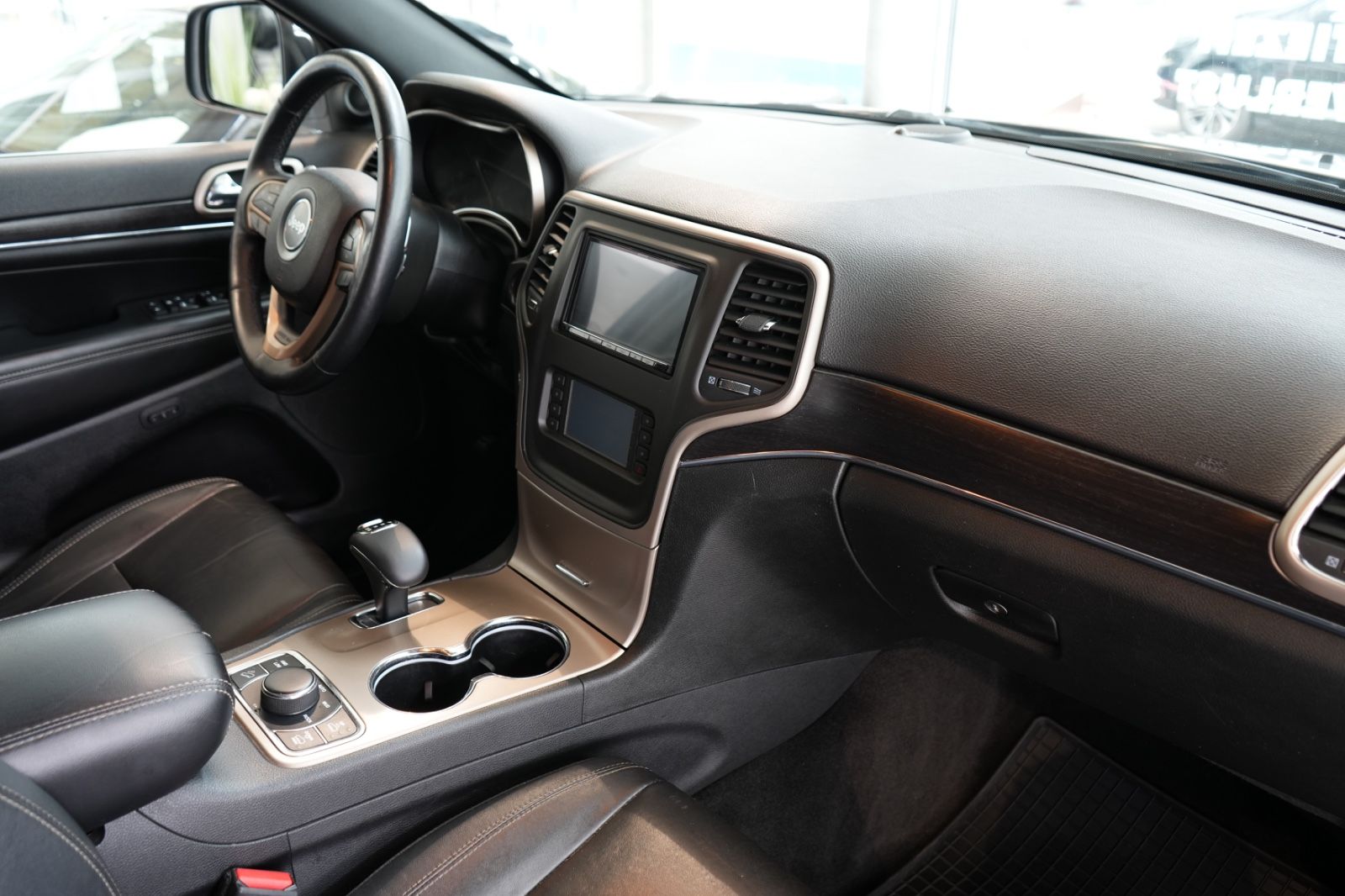 Jeep Grand Cherokee – Bild 6