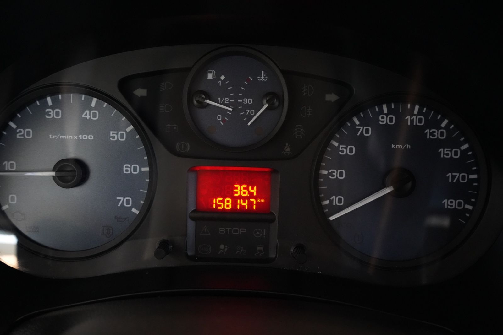 Peugeot Partner – Bild 11