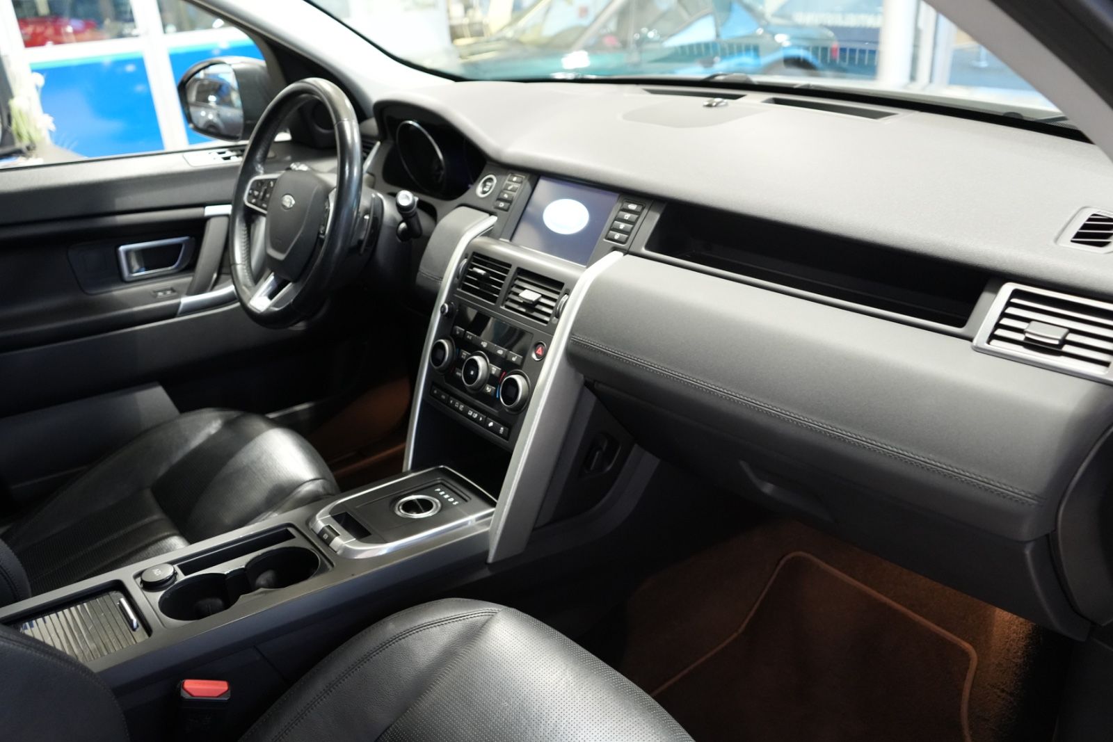 Land Rover Discovery – Bild 5