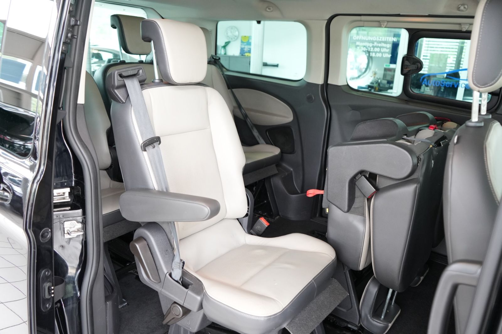 Ford Transit – Bild 9