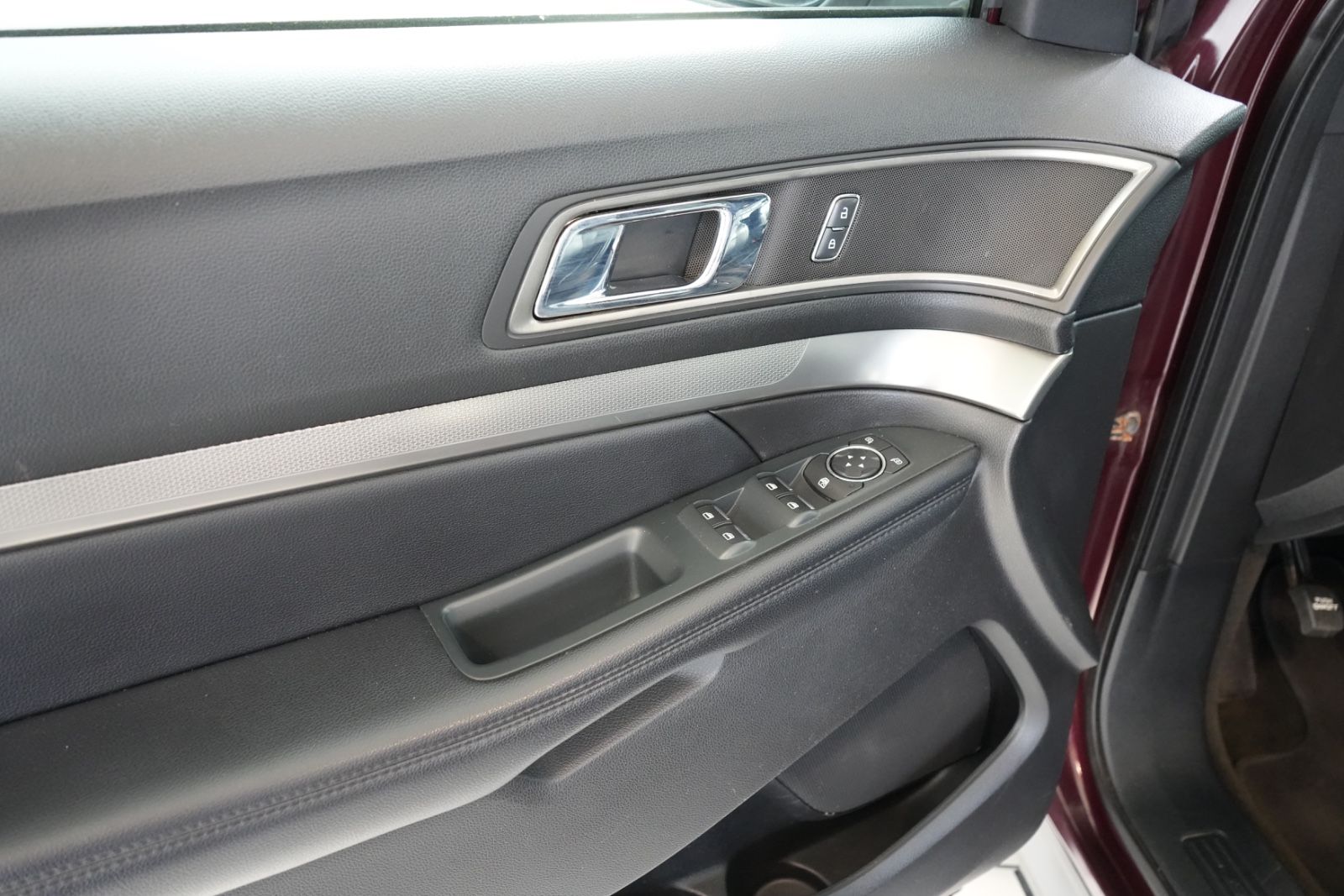 Ford Explorer – Bild 20