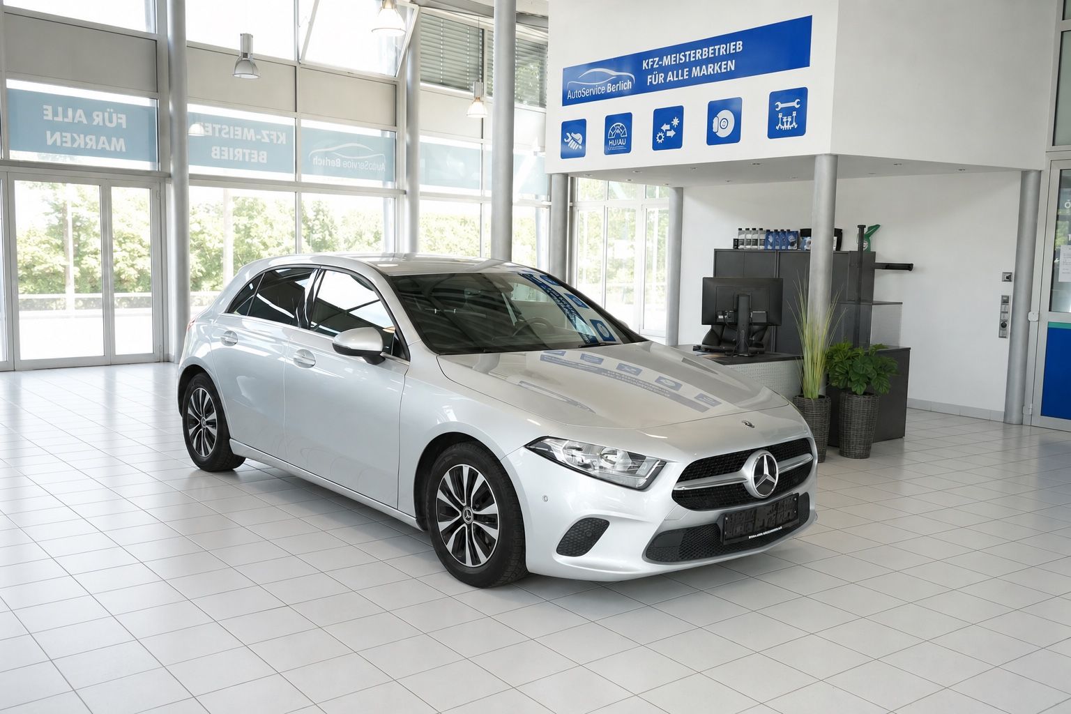 Mercedes-Benz A 180 – Bild 2