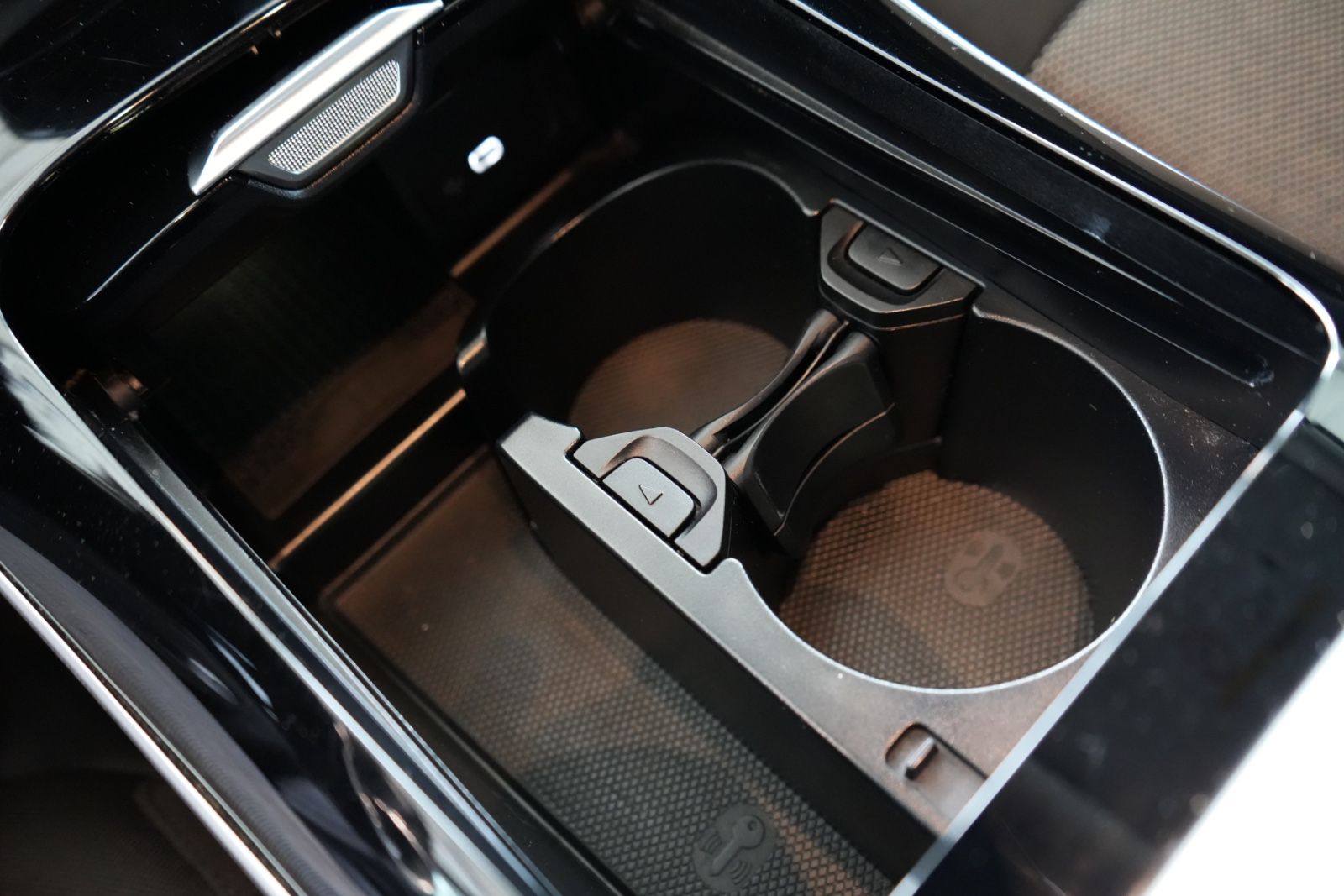 Mercedes-Benz C 200 – Bild 14