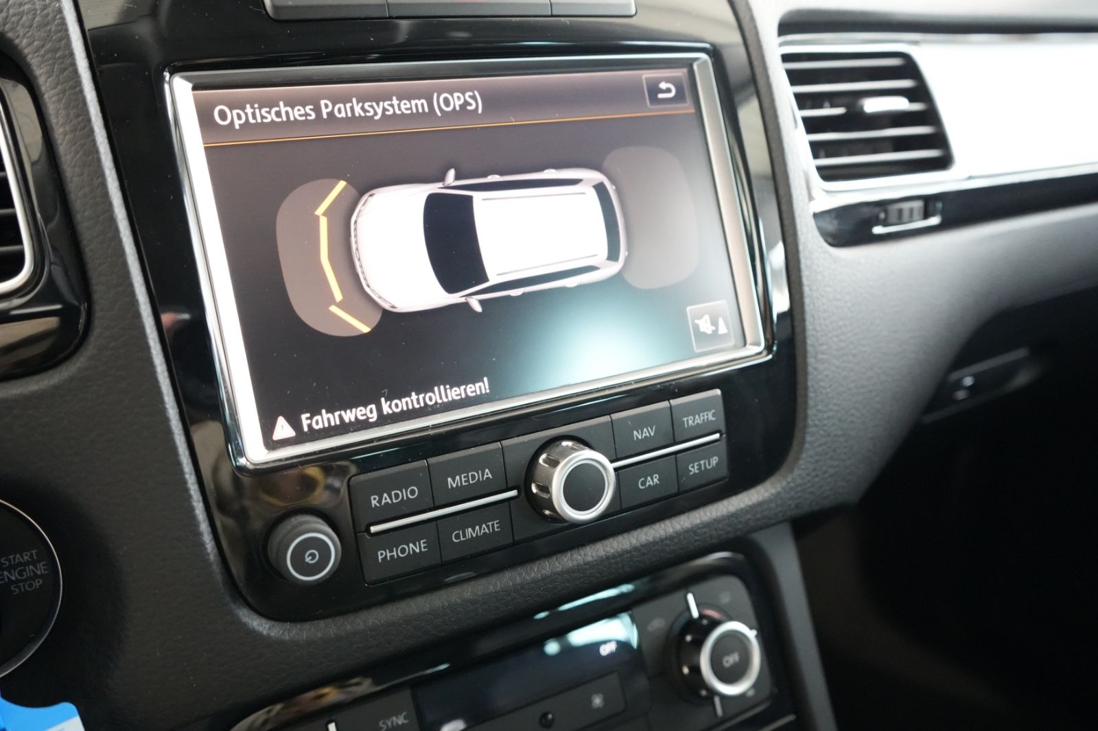 Volkswagen Touareg – Bild 16