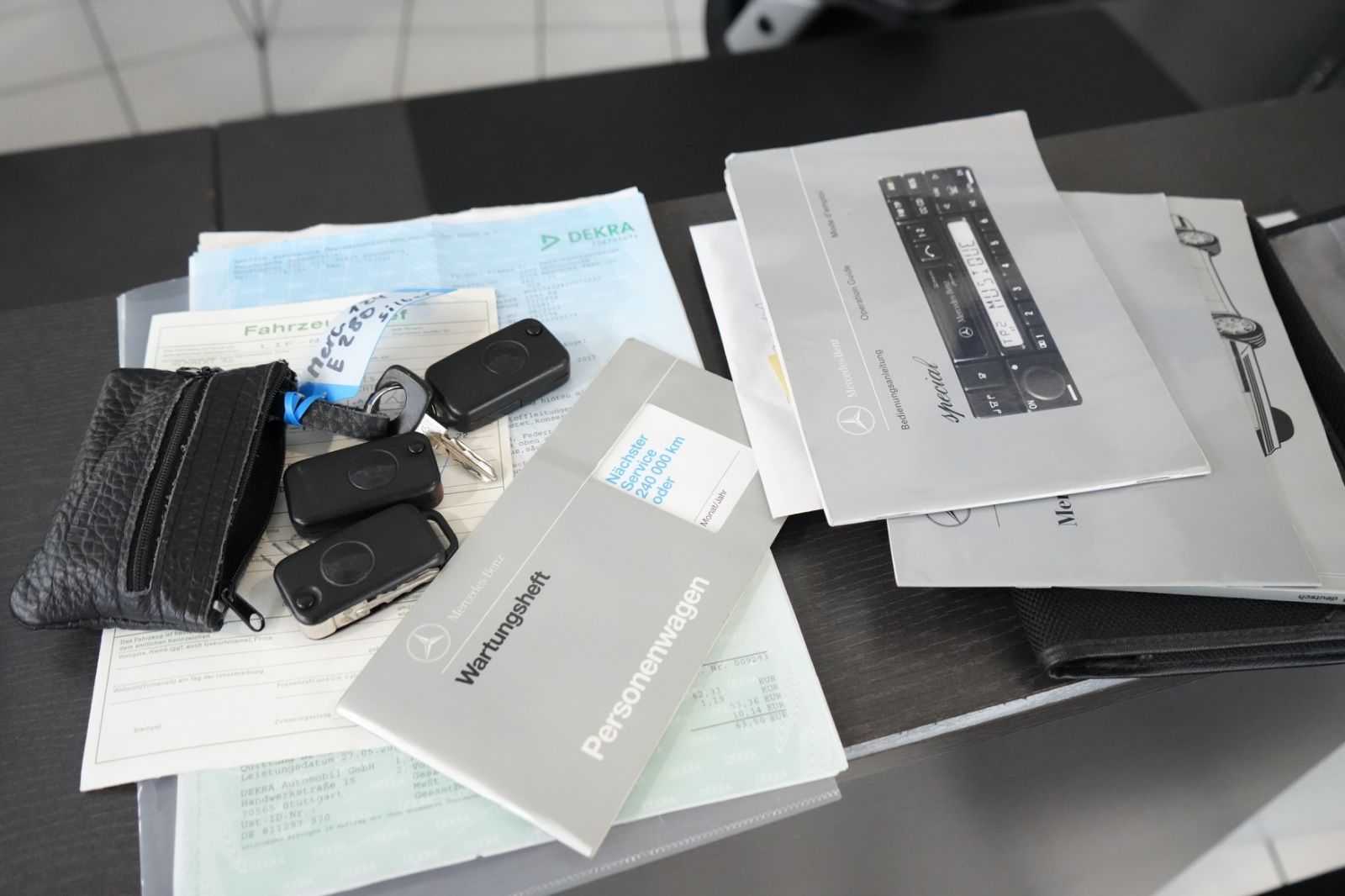 Mercedes-Benz 280 – Bild 16
