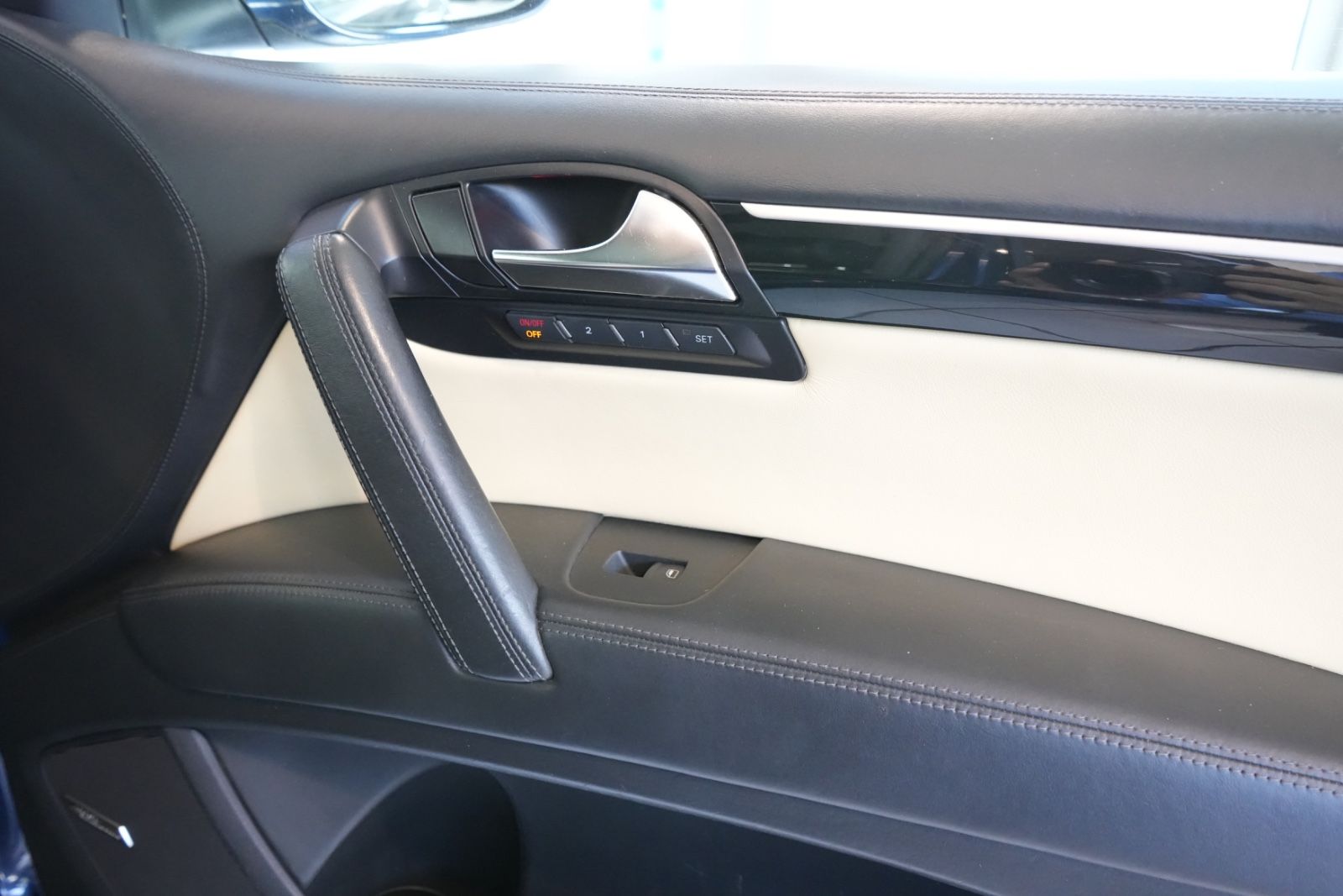 Audi Q7 – Bild 12