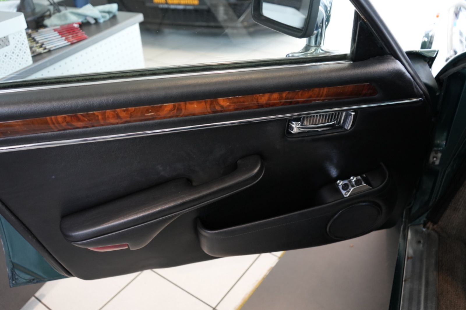 Jaguar XJ – Bild 10