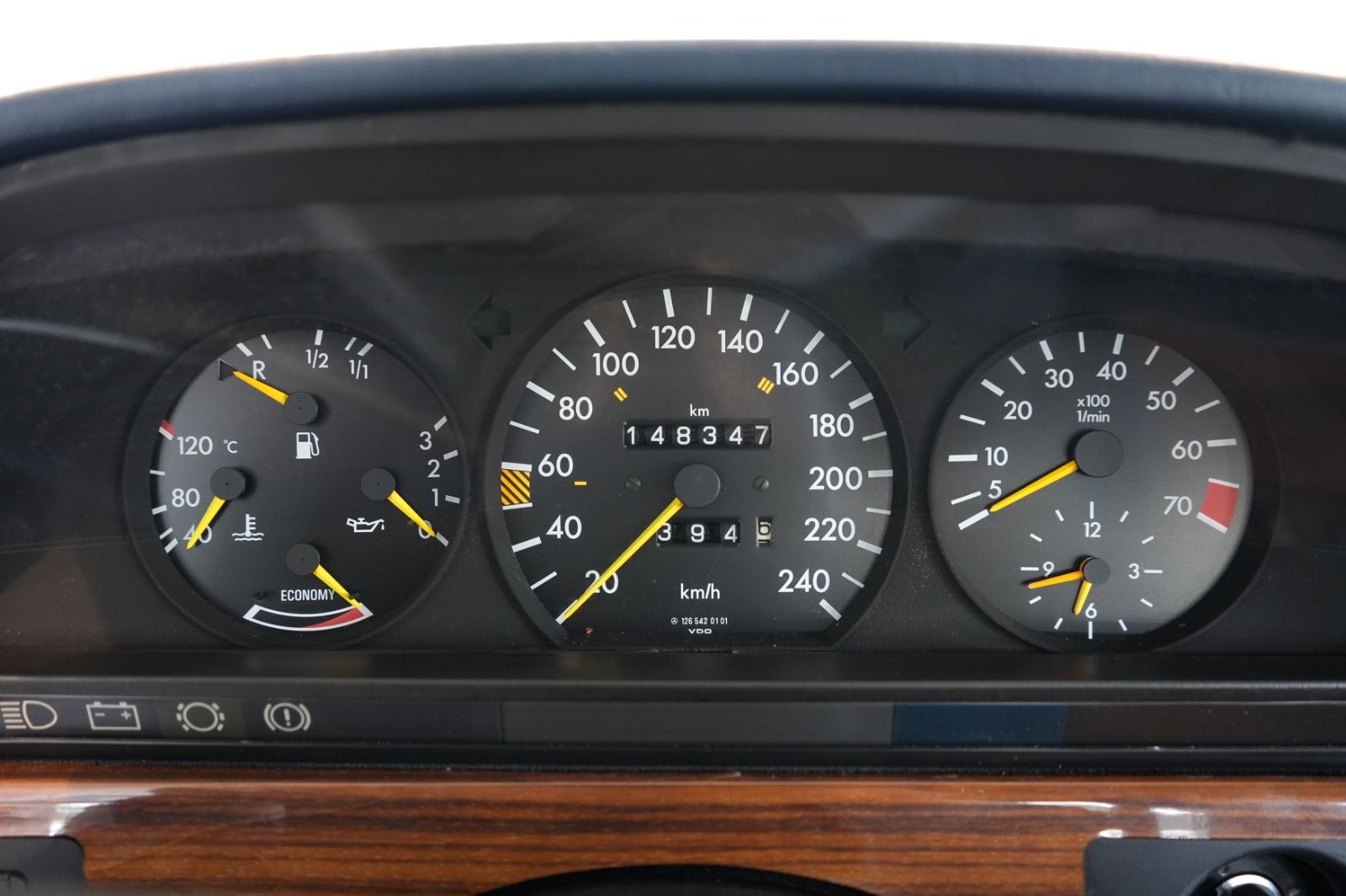 Mercedes-Benz 280 – Bild 12