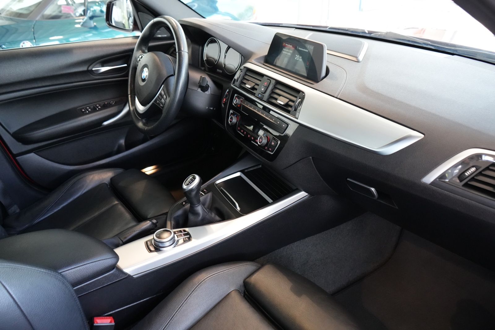 BMW 120 – Bild 6