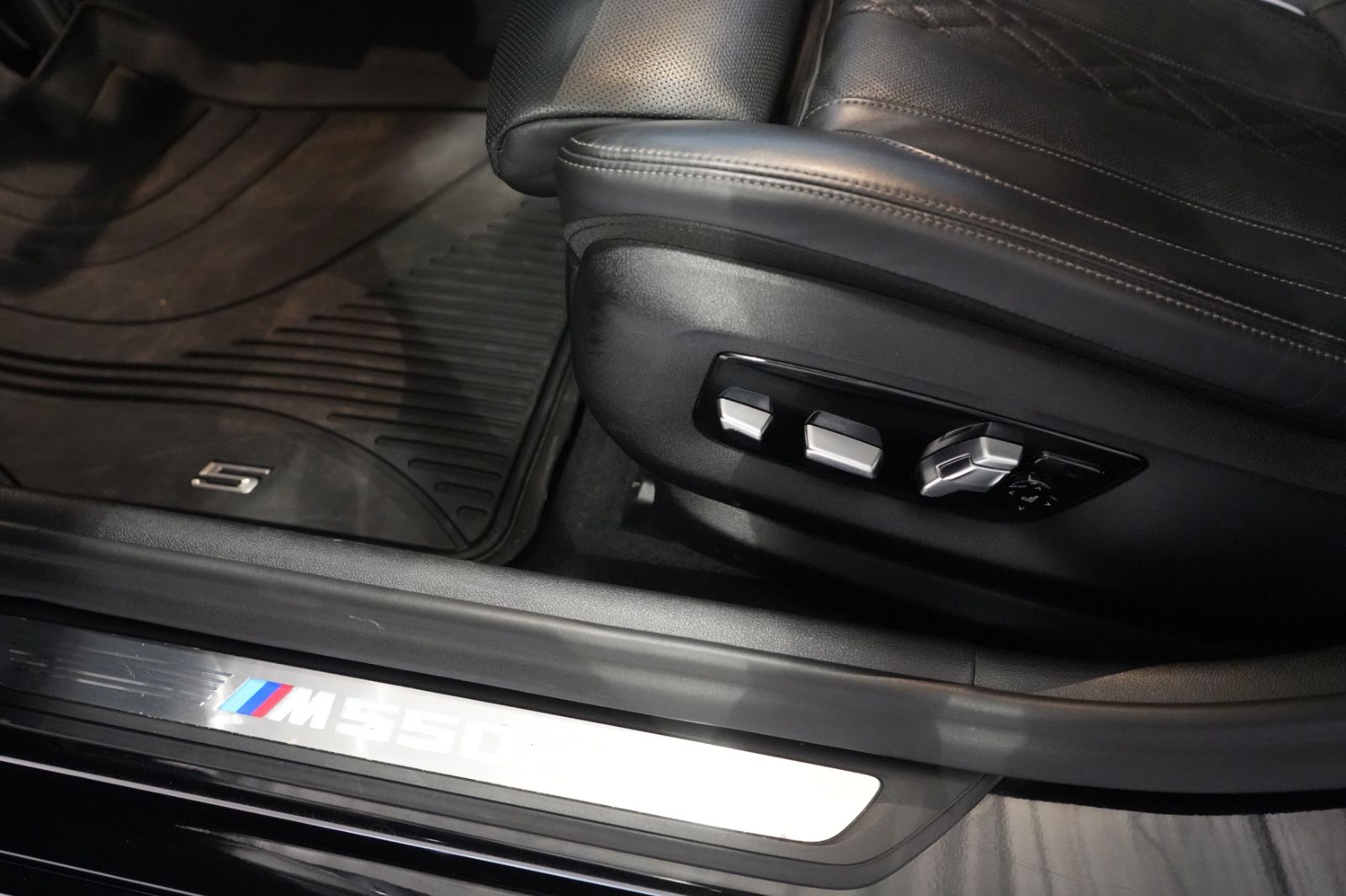 BMW M550 – Bild 18