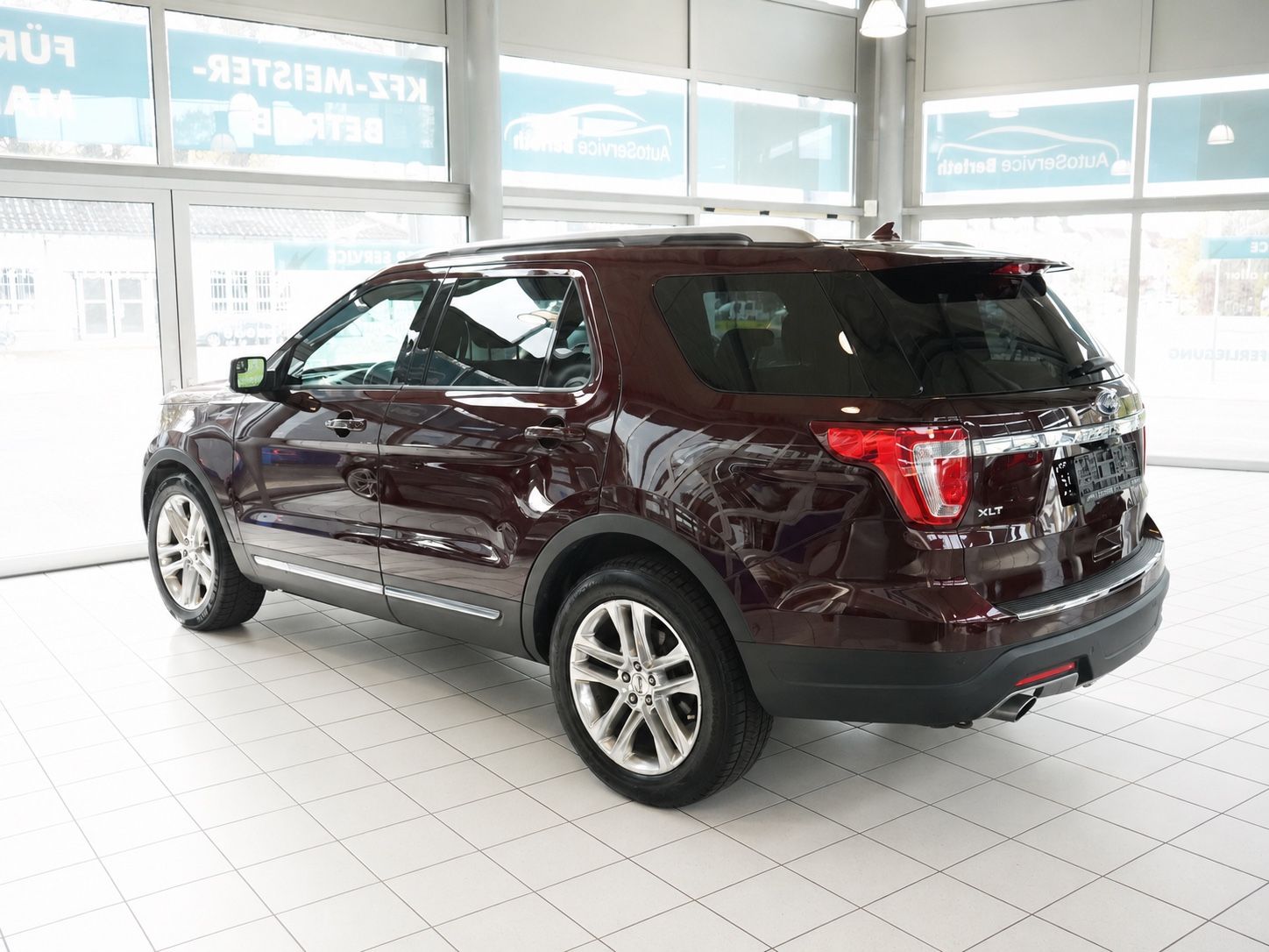 Ford Explorer – Bild 3