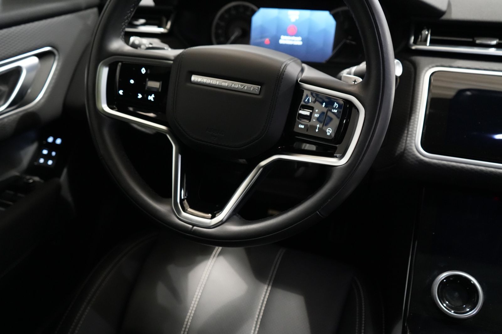 Land Rover Range Rover Velar – Bild 12