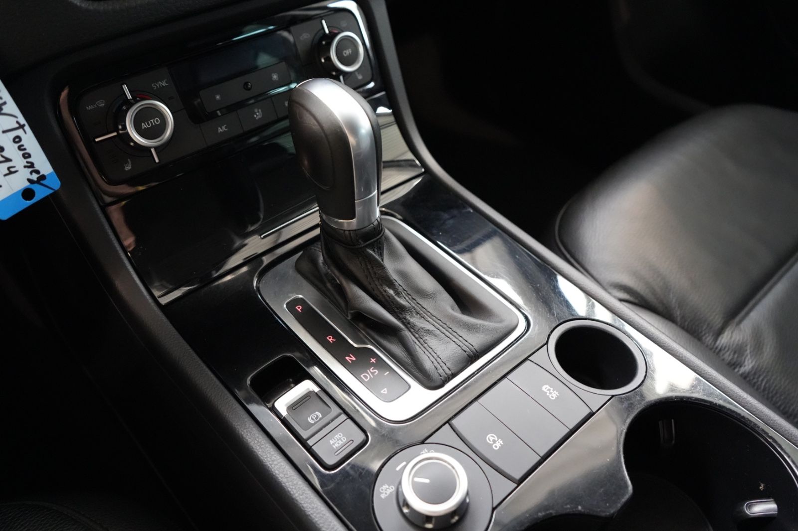 Volkswagen Touareg – Bild 15