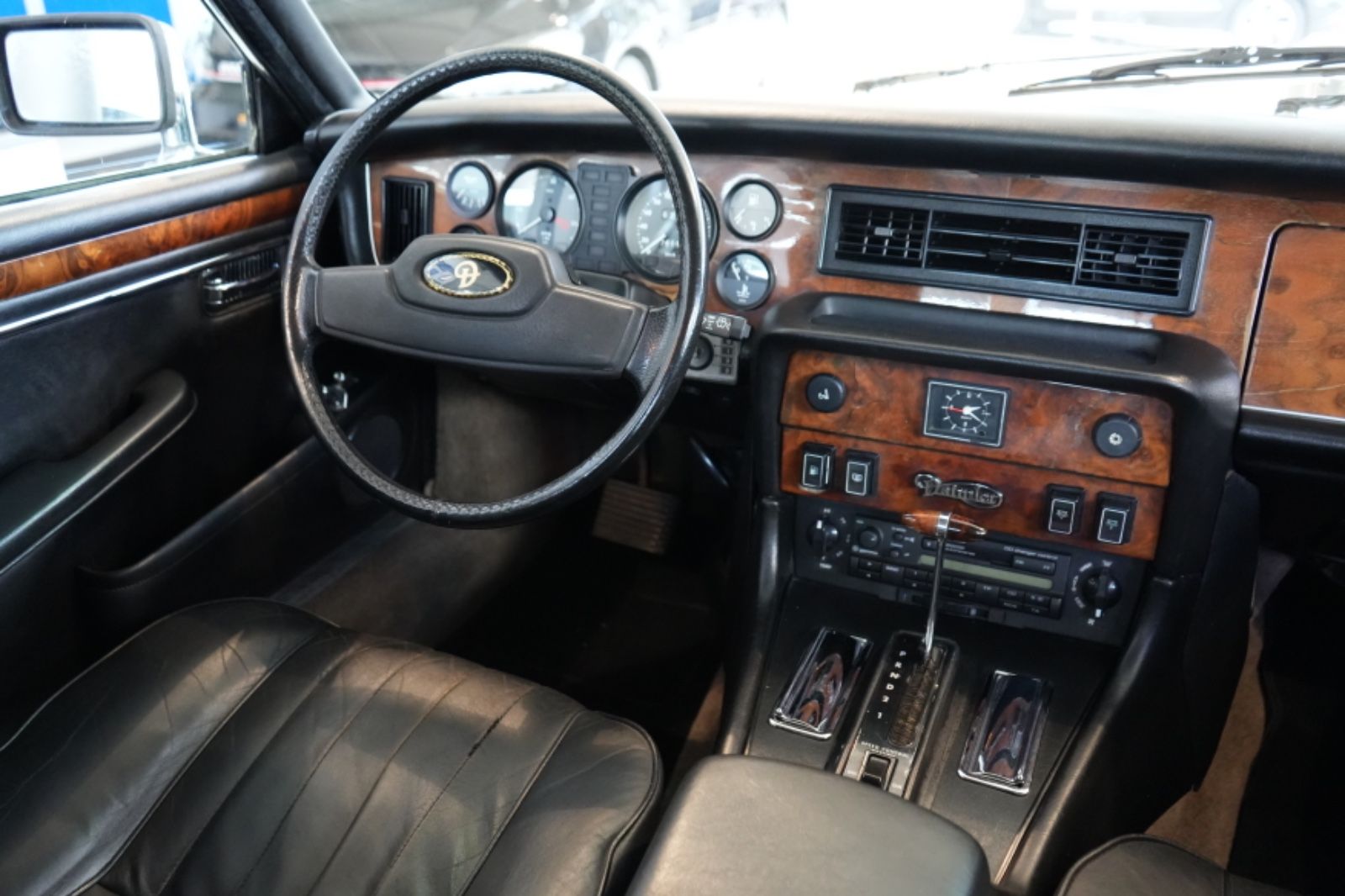 Jaguar XJ – Bild 6