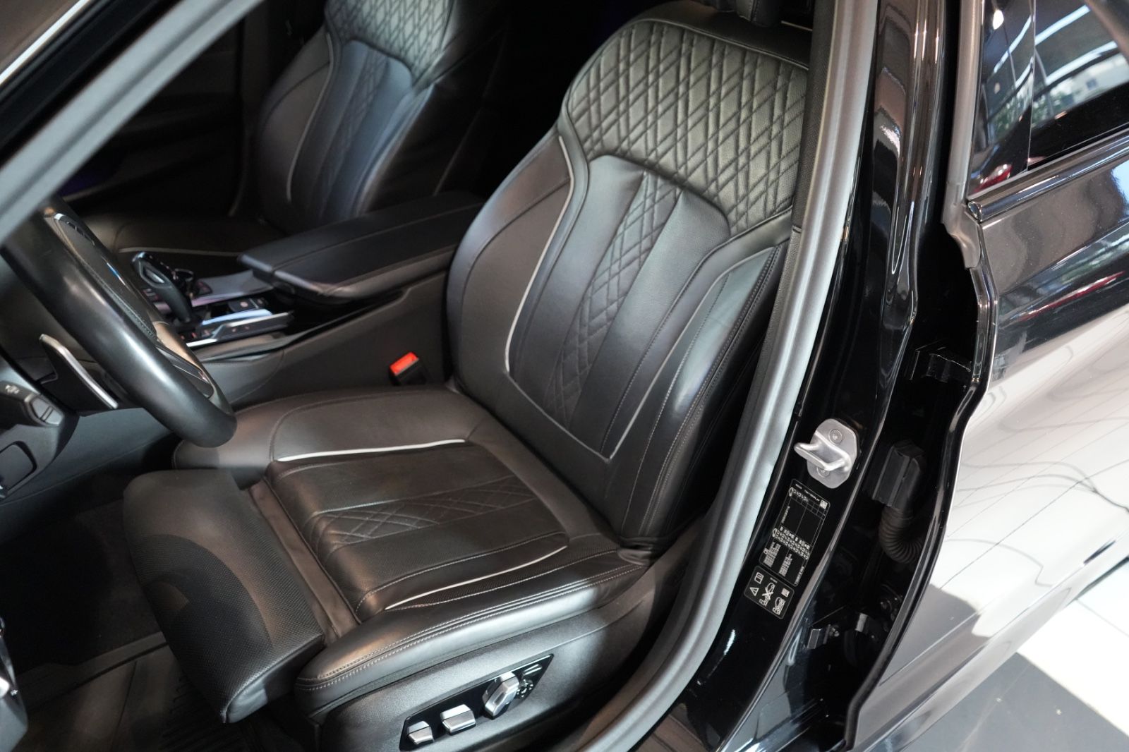 BMW M550 – Bild 11