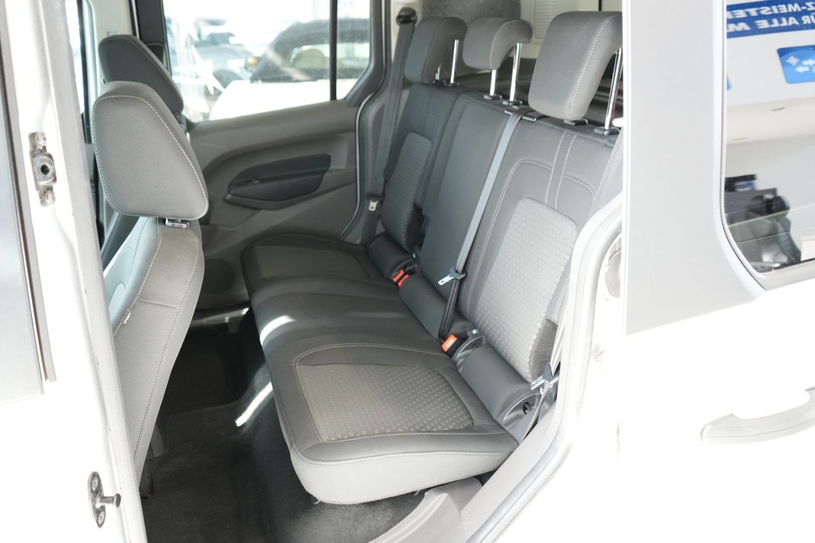 Ford Tourneo – Bild 6